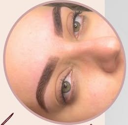 Henna brows close up